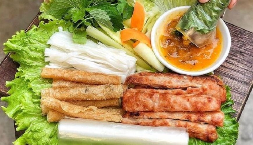Nơi chia sẻ kiến thức du lịch Nha Trang gồm chỗ ở, ẩm thực, kinh nghiệm du lịch, điểm tham quan, hành trình khám phá.